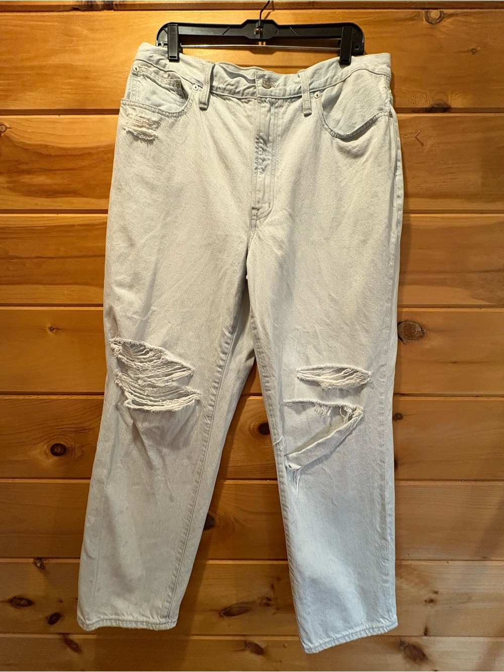 Madewell Light Blue Distressed Boyfriend Jeans size 32